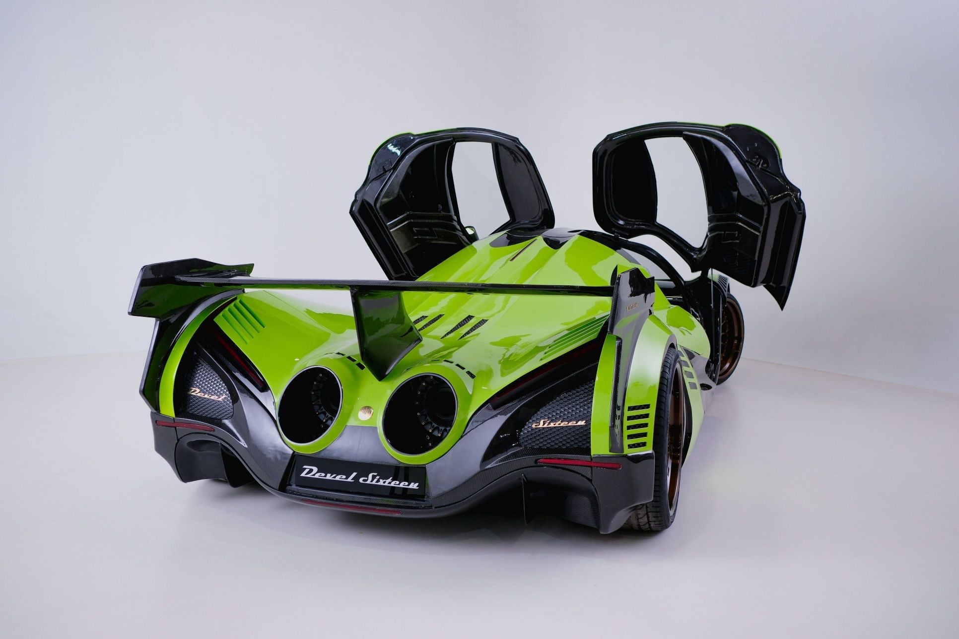 DEVEL SIXTEEN - TheArsenale