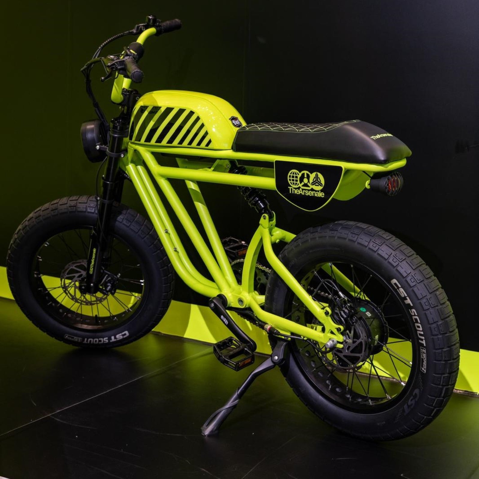 Michael Blast x TheArsenale - Outsider MX Ebike - TheArsenale