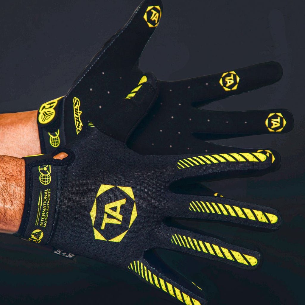 THEARSENALE X SAINTS OF SPEED - VELOCITY GLOVE - TheArsenale
